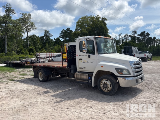2017 Hino 258 4x2 Rollback Truck in Panama City Beach, Florida