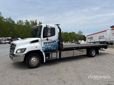 2020 Hino 258 4x2 Rollback Truck