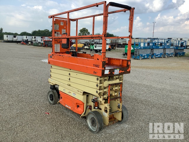 ELEVADOR TIJERA 2015 JLG 2632ES