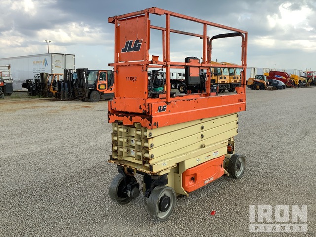 ELEVADOR TIJERA 2015 JLG 2632ES