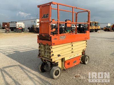 2016 JLG 2632ES Electric Schaarlift