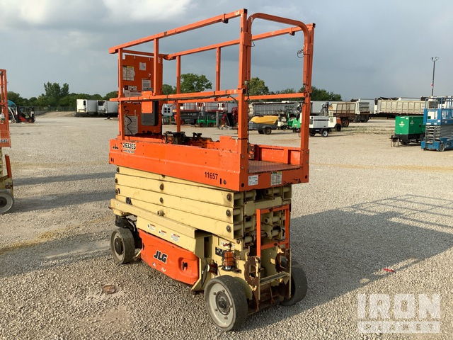 ELEVADOR TIJERA 2015 JLG 2632ES