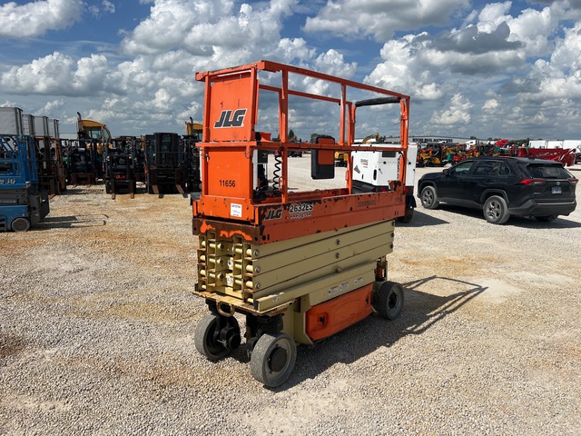 2015 JLG 2632ES Electric Scissor Lift 2015 JLG 2632ES Electric Scissor Lift