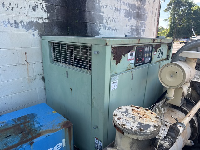 2000 Skid-Mounted Air Compressor (Inoperable)