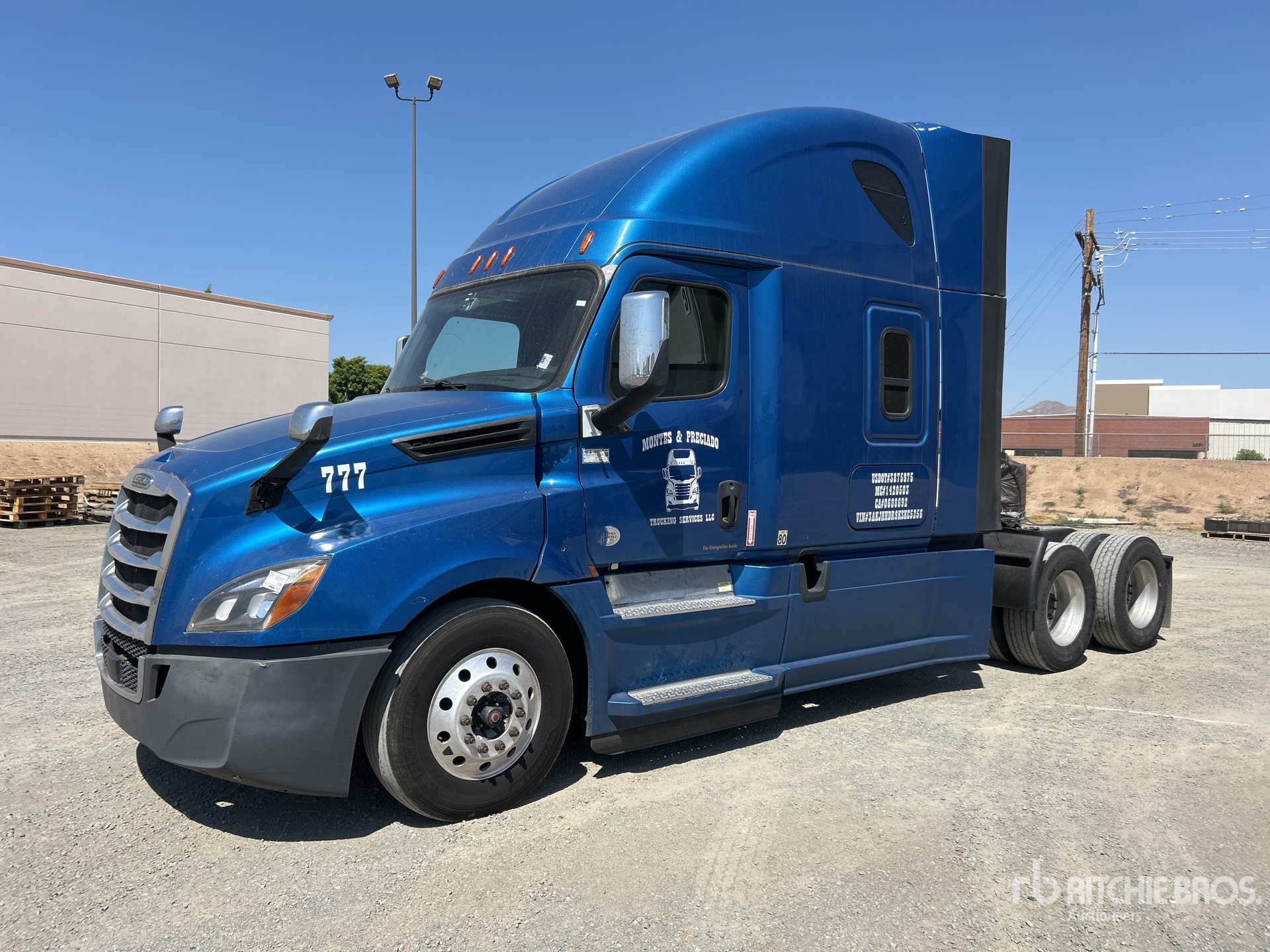 2019 Freightliner Cascadia 126 6x4 T/A Sleeper Truck Tractor