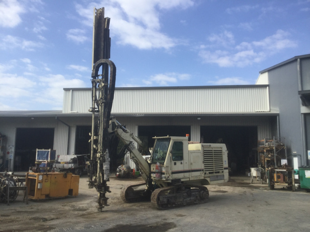 1995 Ingersoll-Rand ECM690 Crawler Mounted Blast Hole Drill