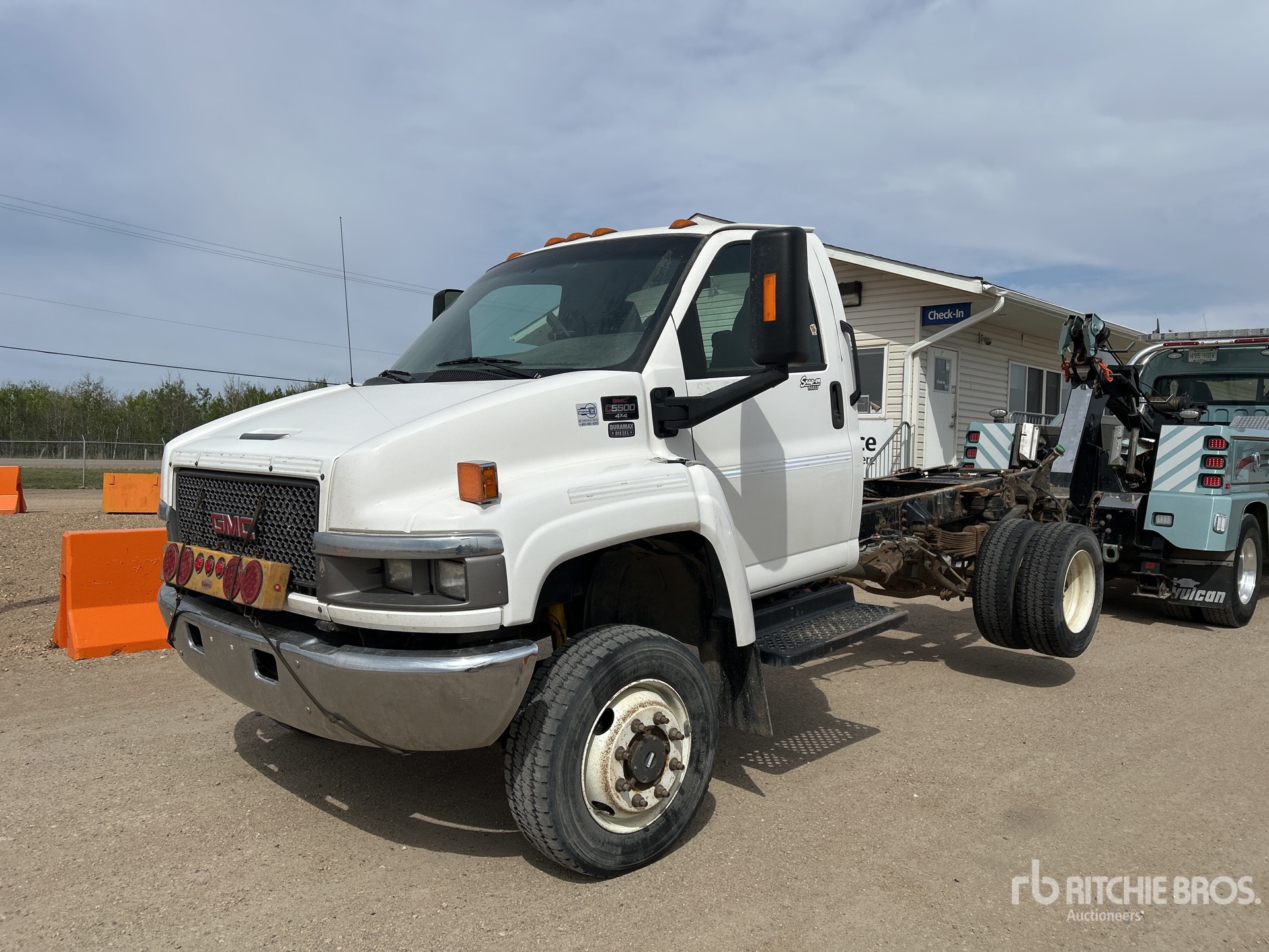 2007 GMC 5500 Cab and Chassis