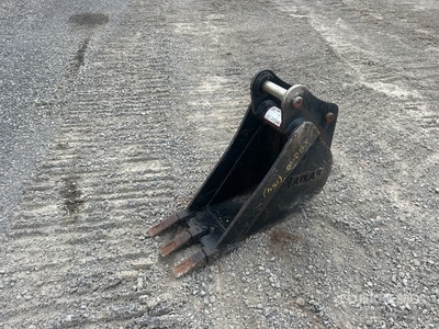 Atlas 12 in Digging دلو حفارة