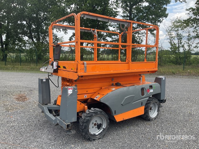 Compact Dx12 Rte 2018 Haulotte Compact DX12 4x4 Diesel Scissor Lift | Ritchie Bros ...