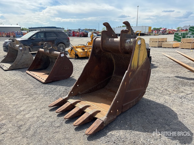 45 in Q/C Cleanup Excavator Bucket | Ritchie Bros. Auctioneers