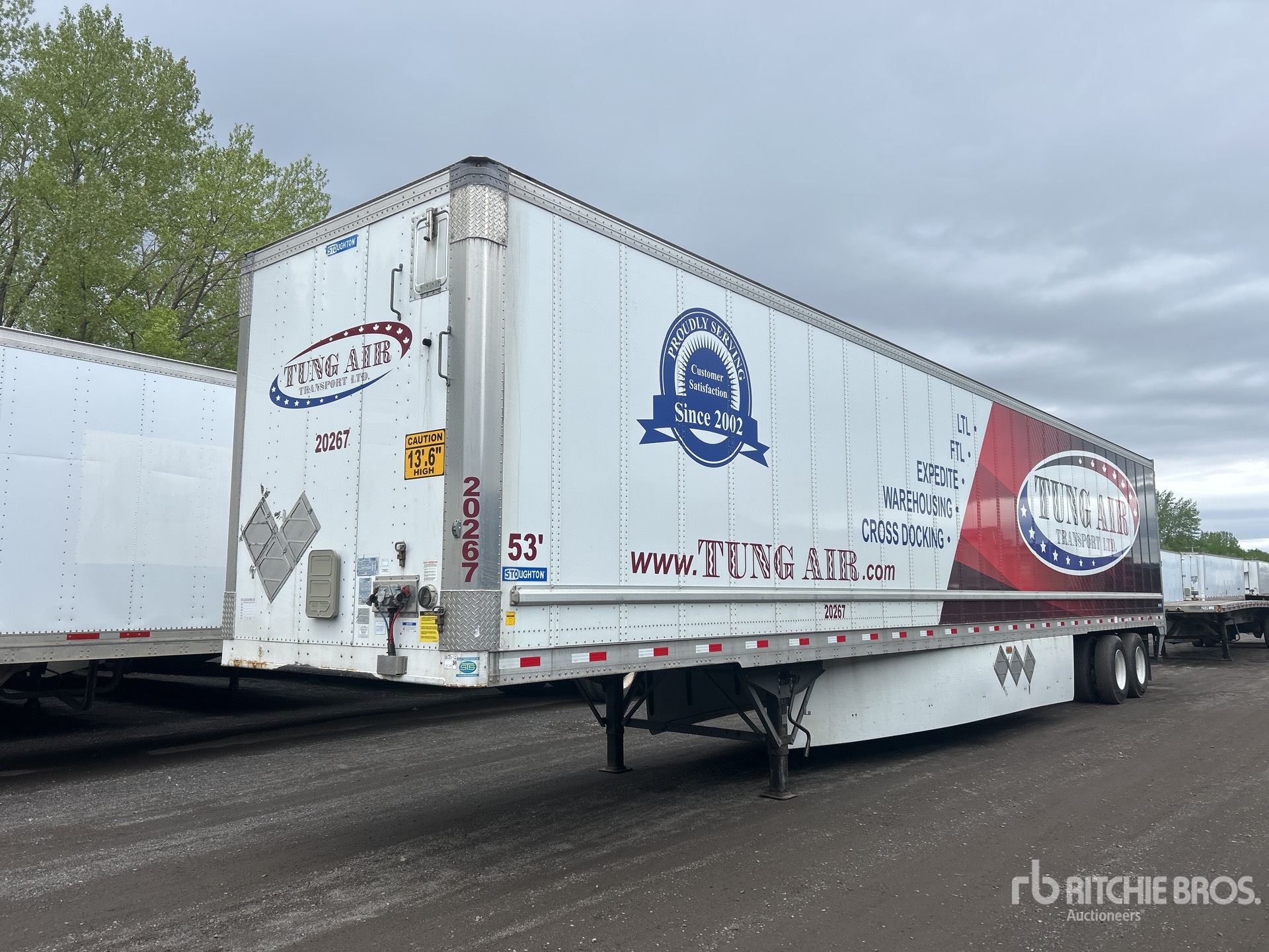 2021 Stoughton 53 ft x 102 in T/A Remolque de furgoneta