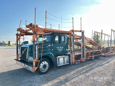 2014 Volvo VAH 6x2 Car Carrier Truck