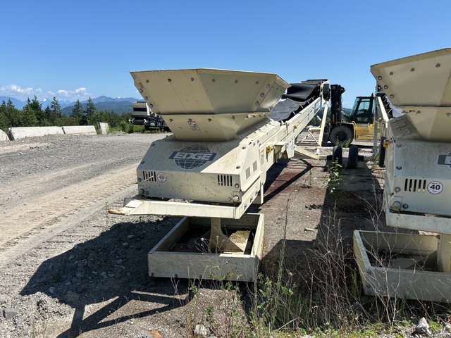 2020 Edge MS6532 32 in x 65 ft Portable Radial Stacking Conveyor (Unused)
