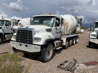 2012 Freightliner 12x4 Mixer Truck