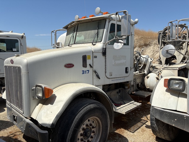 2007 Peterbilt 357 6x4 Mixer Truck