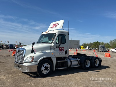 2014 Freightliner Cascadia 125 6x4 Day Cab Truck Tractor