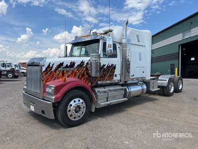 2011 Western Star 4900FA T/A Sleeper Truck Tractor