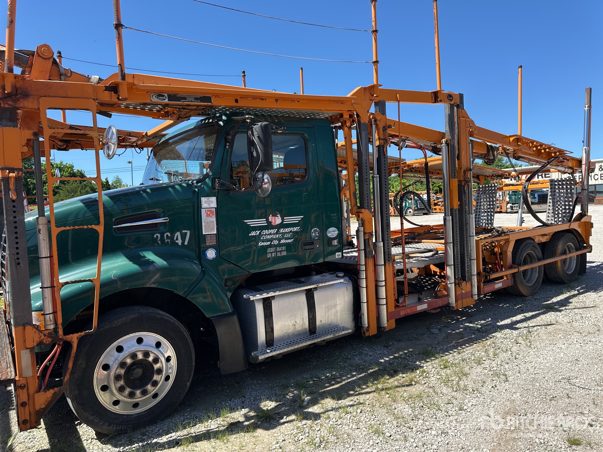 2014 Volvo VAH 6x2 Car Carrier Truck