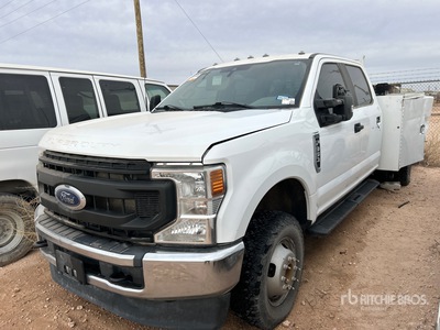 2022 Ford F-350 XL 4x4 Crew Cab Servicewagen (Inoperable)