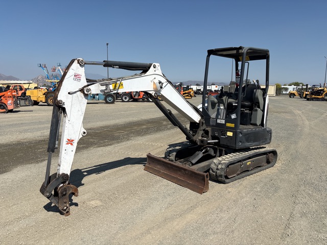 2019 Bobcat E32I