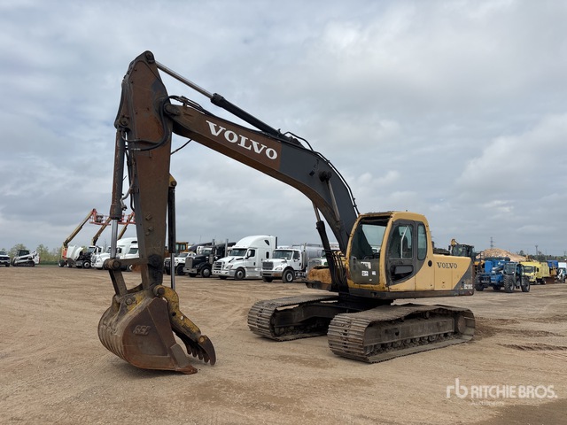 2 Chenilles Larges AT-Collection Pour Pelle Volvo EC220E - Échelle 1/32 - AT3200112 - Neuves