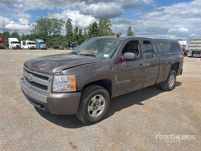2008 Chevrolet Silverado 1500 4x4 Extended Cab بيك اب