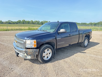 2012 Chevrolet Silverado 1500 4x4 Extended Cab Pickup