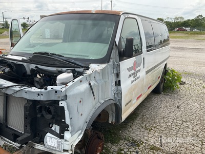 2006 Chevrolet Express 3500 Cargo Van (Inoperable)