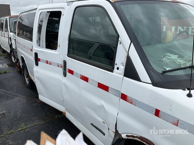 2006 Chevrolet Express 3500 Cargo Van (Inoperable)