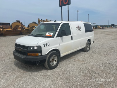 2018 Chevrolet Express 2500 Fourgonnette de passagers