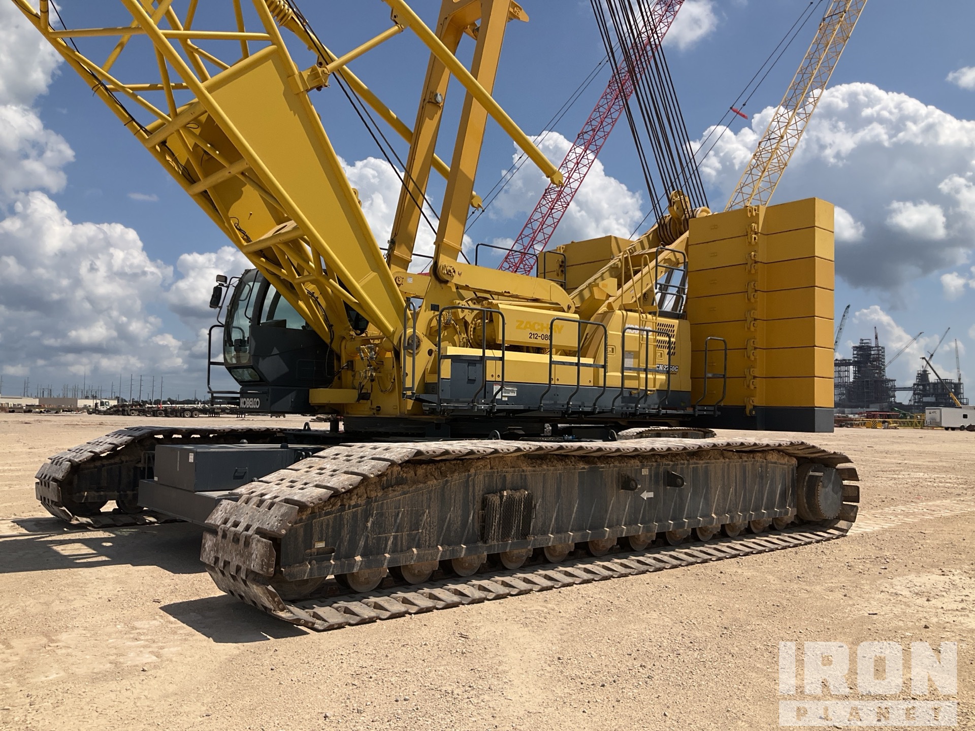 2014 (unverified) Kobelco CK2750 275 ton Lattice-Boom