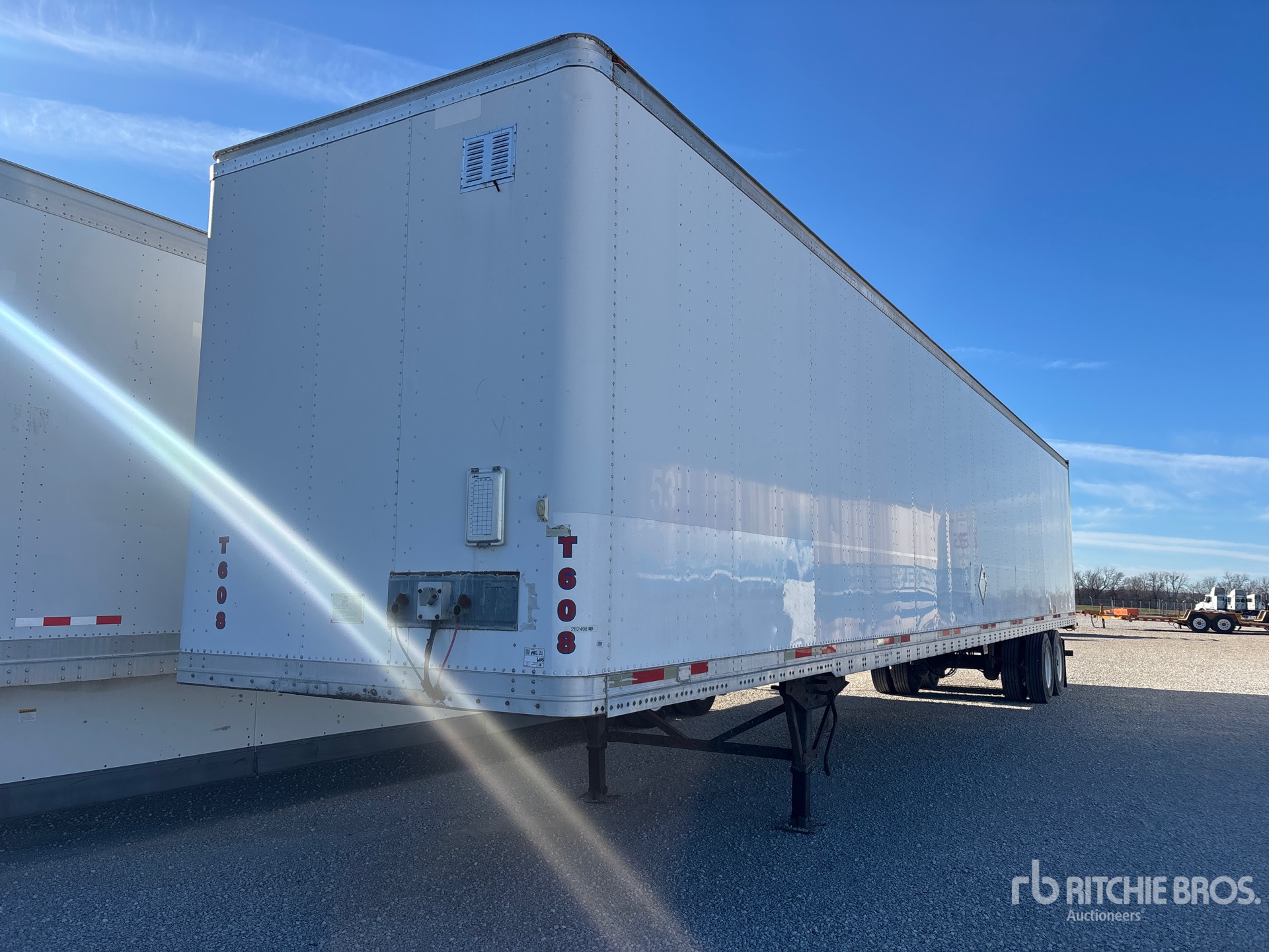 2008 Wabash DVLHHSA 53 ft x 102 in T/A Van Trailer