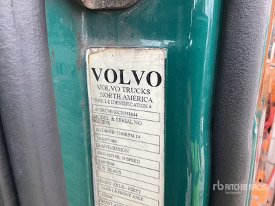 2012 Volvo VAH 6x4 Camion transporteur de Voitures