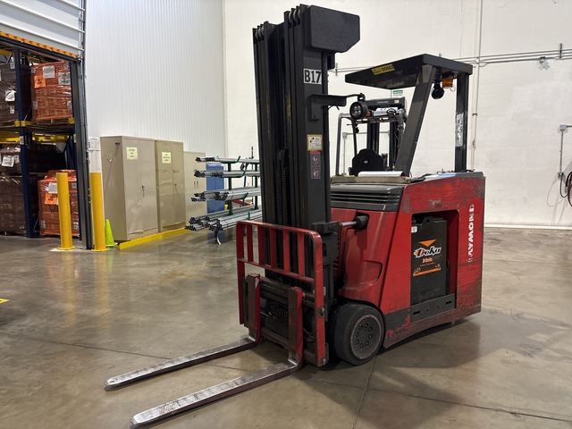 2007 Raymond 4000 lb Electric Forklift