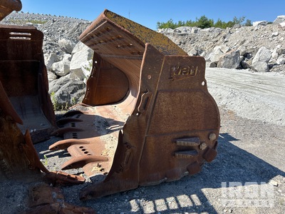988 148 in Spade nose Wheel Loader Bucket - Fits Cat 988K