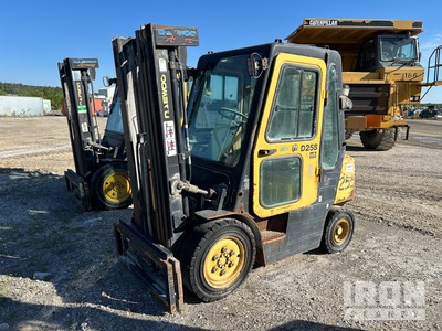 Doosan 4500 lb Cushion Tire Carretilla Elevadora (Inoperable)