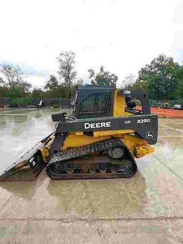 2012 John Deere 329D