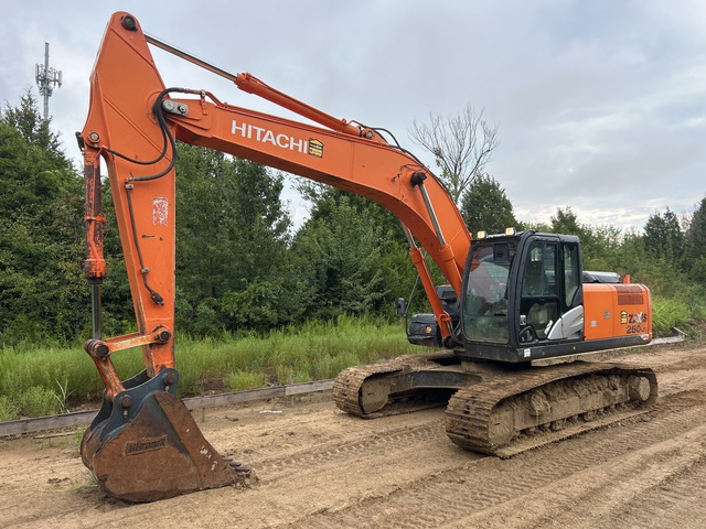 2015 Hitachi ZX250LC-5N Tracked Excavator 2015 Hitachi ZX250LC-5N Tracked Excavator
