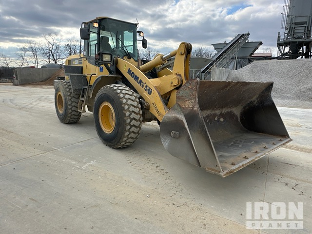 CARGADOR FRONTAL 2013 KOMATSU WA3207