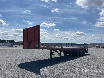 STAS Triple Axle Trailer