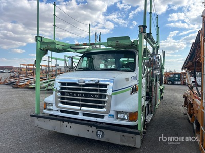 2009 Sterling LT9500 6x4 Ciężarówka do przewozu samochodów