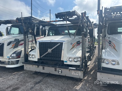 2013 Volvo VAH 6x4 Car Carrier Truck