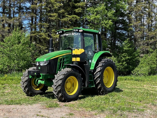 2021 (unverified) John Deere 6110M 4WD Tractor