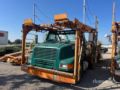 2000 International 8100 6x4 Camion transporteur de Voitures