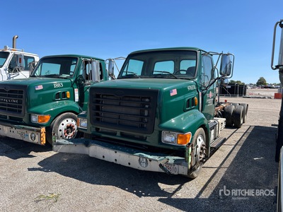 2007 Sterling LT9500 6x4 を見 Cab and Chassis (Inoperable)