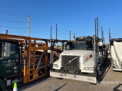 2013 Volvo VAH 6x4 Car Carrier Truck