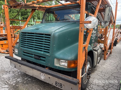 1998 International 8100 6x4 Car Carrier Truck (Inoperable)