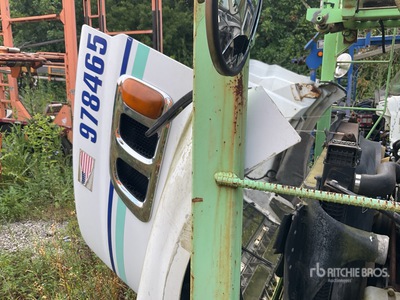 2009 Sterling LT9500 6x4 Car Carrier Truck (Inoperable)
