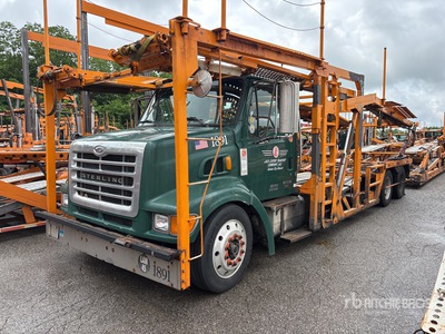 2007 Sterling LT9500 6x4 Camión portavehiculos