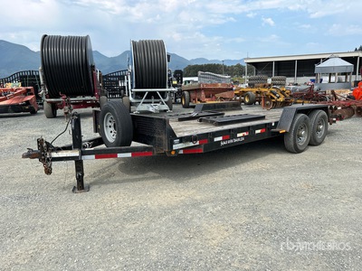 2012 Snake River 20 ft T/A Plant Trailer
